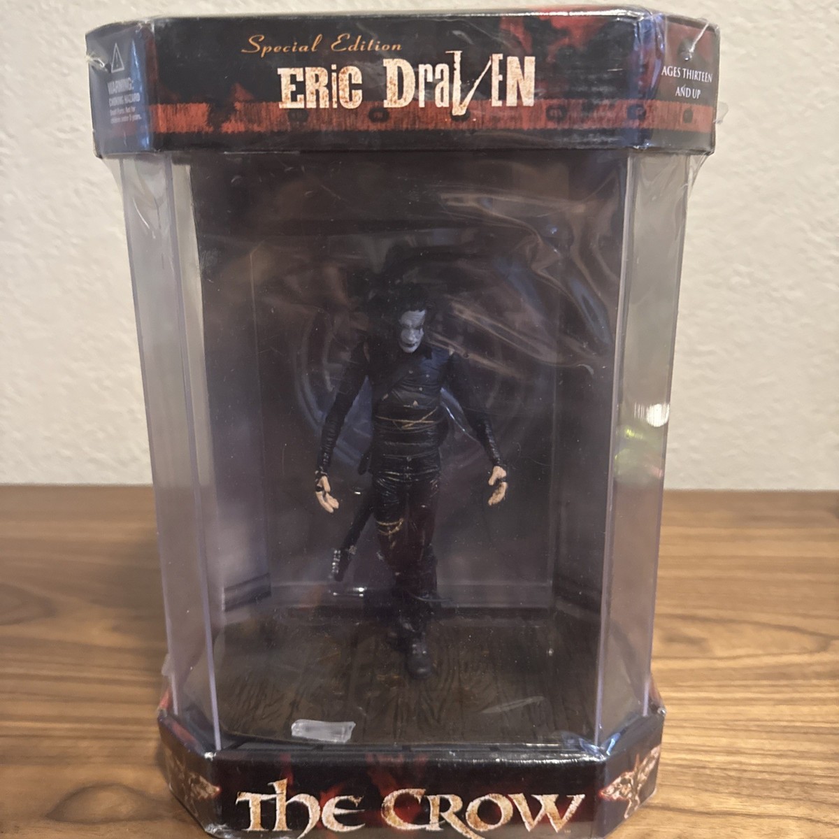 ERIC Draven  The CROW  アクリルケース入り ERIC Draven The CROW アクリルケース入り $_57.JPG?set_id