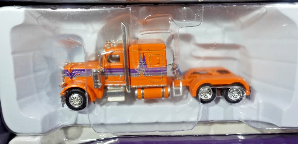 Tonkin réplicas Peterbilt 379 y vagón cubierto 1/53 Foto 2 de 4