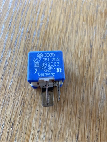 VW Relais 67 857951253 899663 12V 25A Arbeitskontaktrelais Kraftstoffpumpe