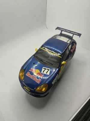 Porsche 911 GT3R - Red Bull - Bild 1 von 4