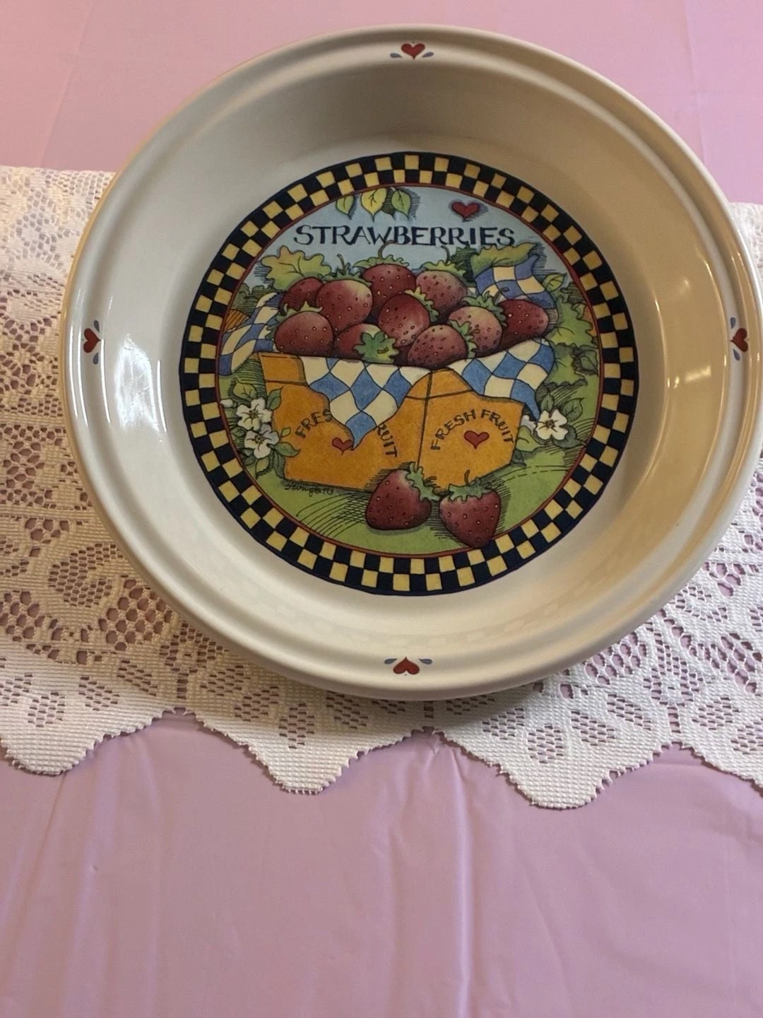 Susan Winget Vintage Strawberries Fresh Fruit Deep Dish Pie Plate