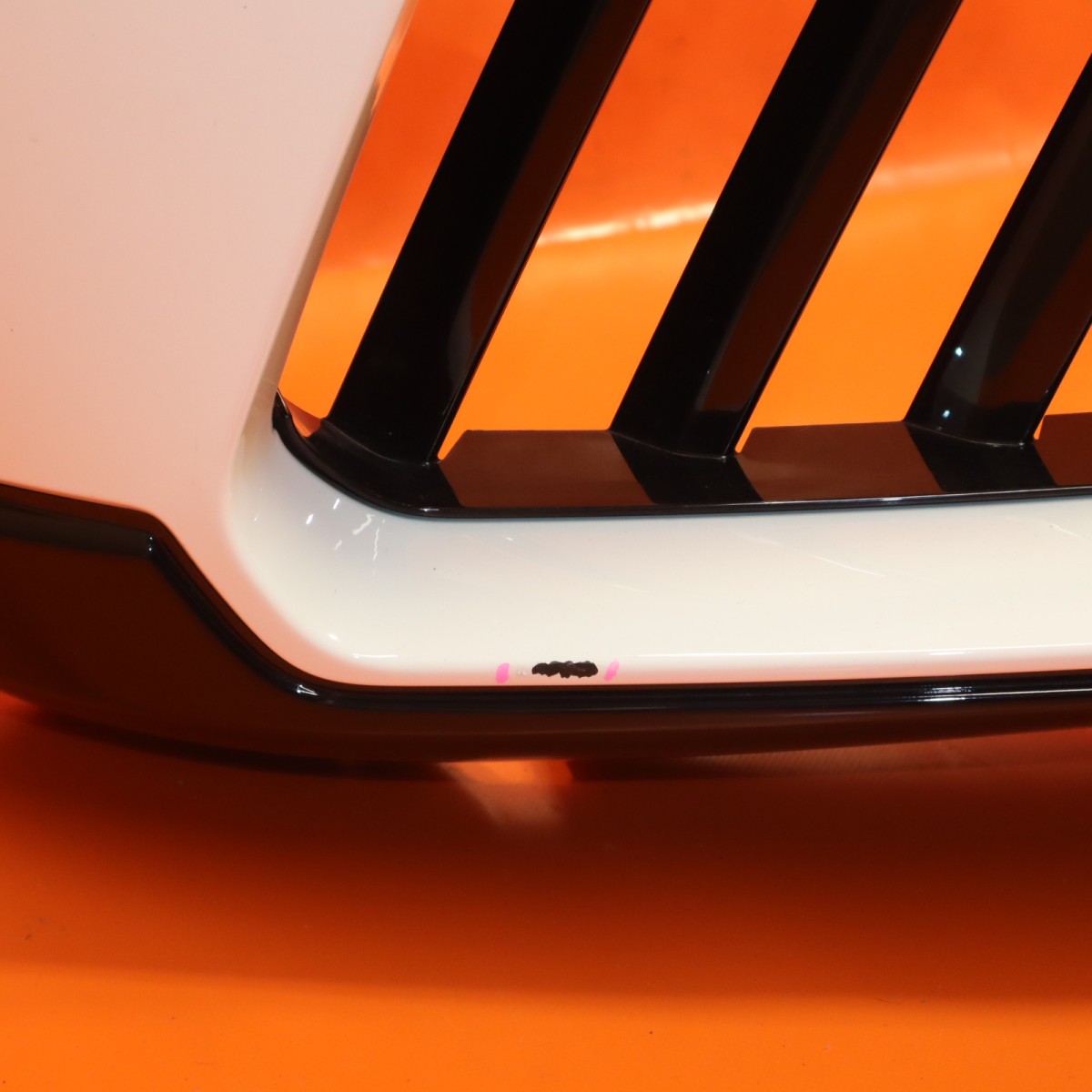 Rolls-Royce Cullinan 2025-2026 Front Front bumper White