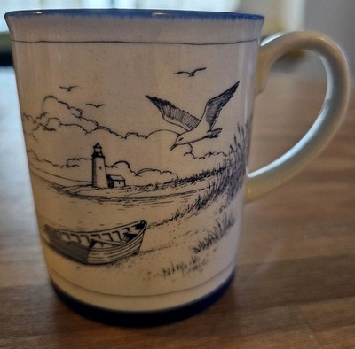 VTG Maine Souvenir Coffee Mug Lighthouse Birds Ocean Cobalt Blue Accent Japan
