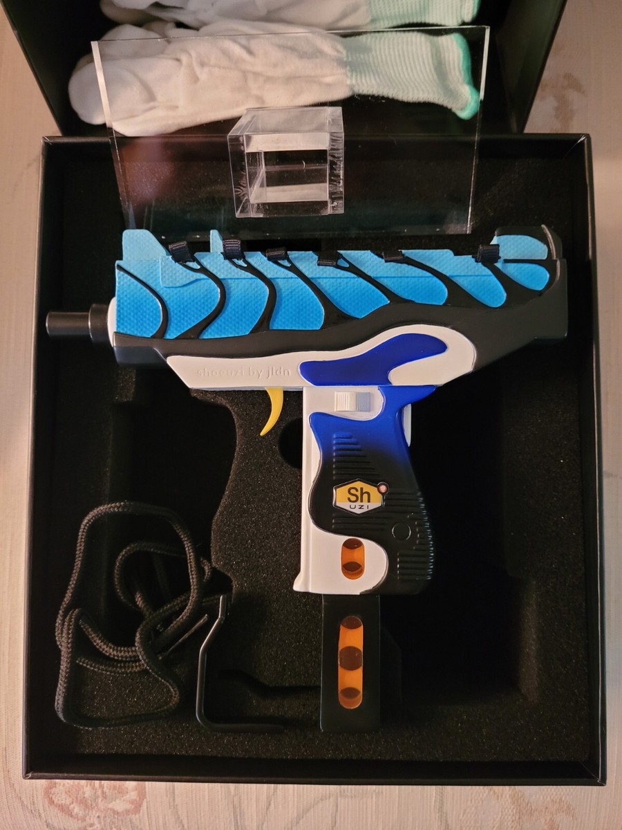 nike uzi