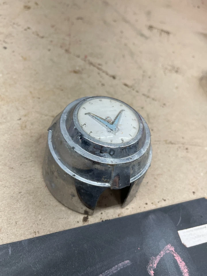 55 Buick Roadmaster Century 1955 volante bocina botón OEM 56 dirección asistida Foto 3 de 4