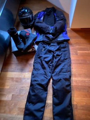 Motorradfahrer Anfängerset (Anzug Größe: M Schuhe Größe: 43)