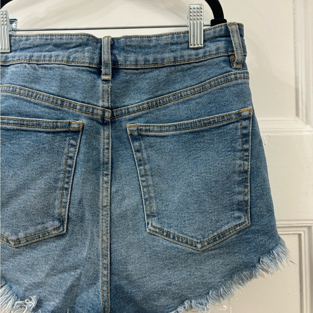 High Rise cut off Sz 4 Zara Denim Shorts thumbnail 13