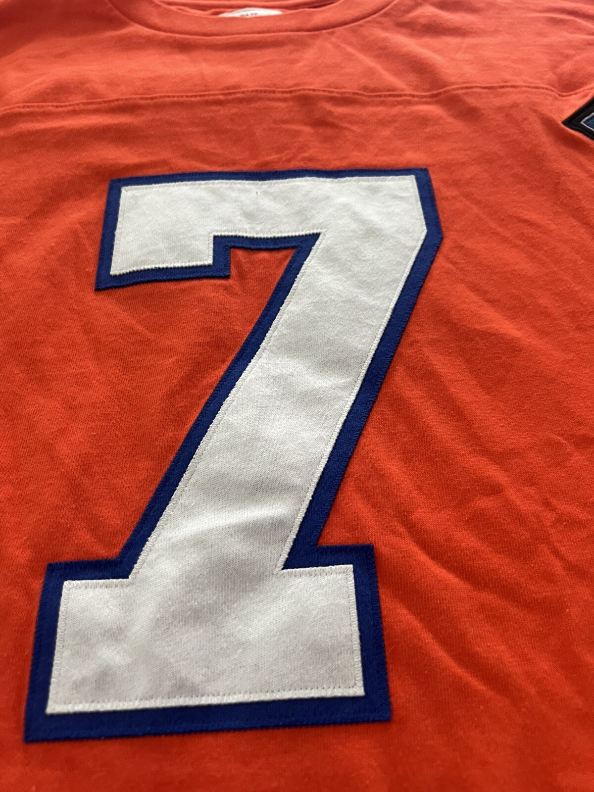 Picture 3 of 6