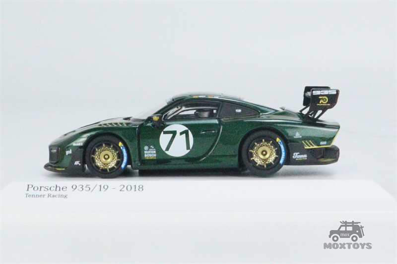 ミニチャンプス 1/64 Porsche ポルシェ 935 MINICHAMPS 1:64 PORSCHE 935/19 2020 /MARTINI RACING Diecast