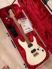 Ibanez AZ2402 / E-Gitarre mit Original HC