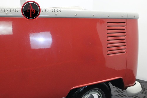 1974 Volkswagen Bus Customized Surf Truck - Picture 15 of 40