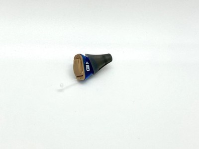 S igni a Silk 5X Instant-Fit CIC LEFT EAR Completely-in-Canal Hearing  Device