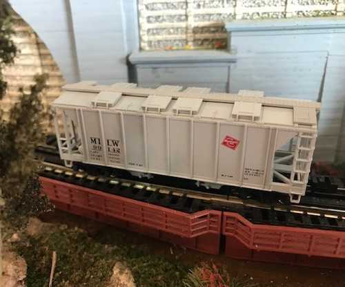Tolva de grano Milwaukee Road Kato escala N MILW de 2 bahías Rd#99142 rollos ¡GENIAL! Sharp! | Condition: New