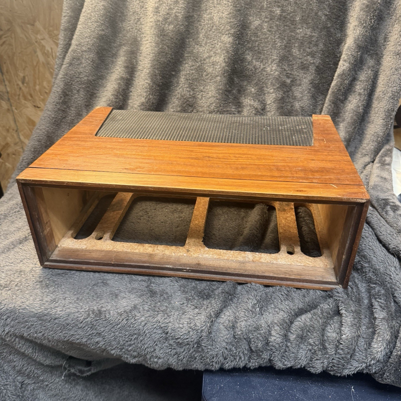 Original Fisher 500-T / 700-T Receiver Walnut Case/Cabinet U