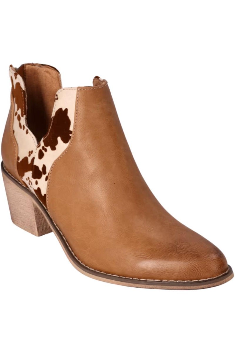 Natural Reflections West Ankle Boots Cow Print