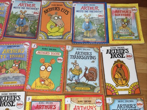 PBS Cartoon Storybooks Marc Brown ARTHUR Book Lot Bedtime 24 Story Picture Books - Picture 4 of 7