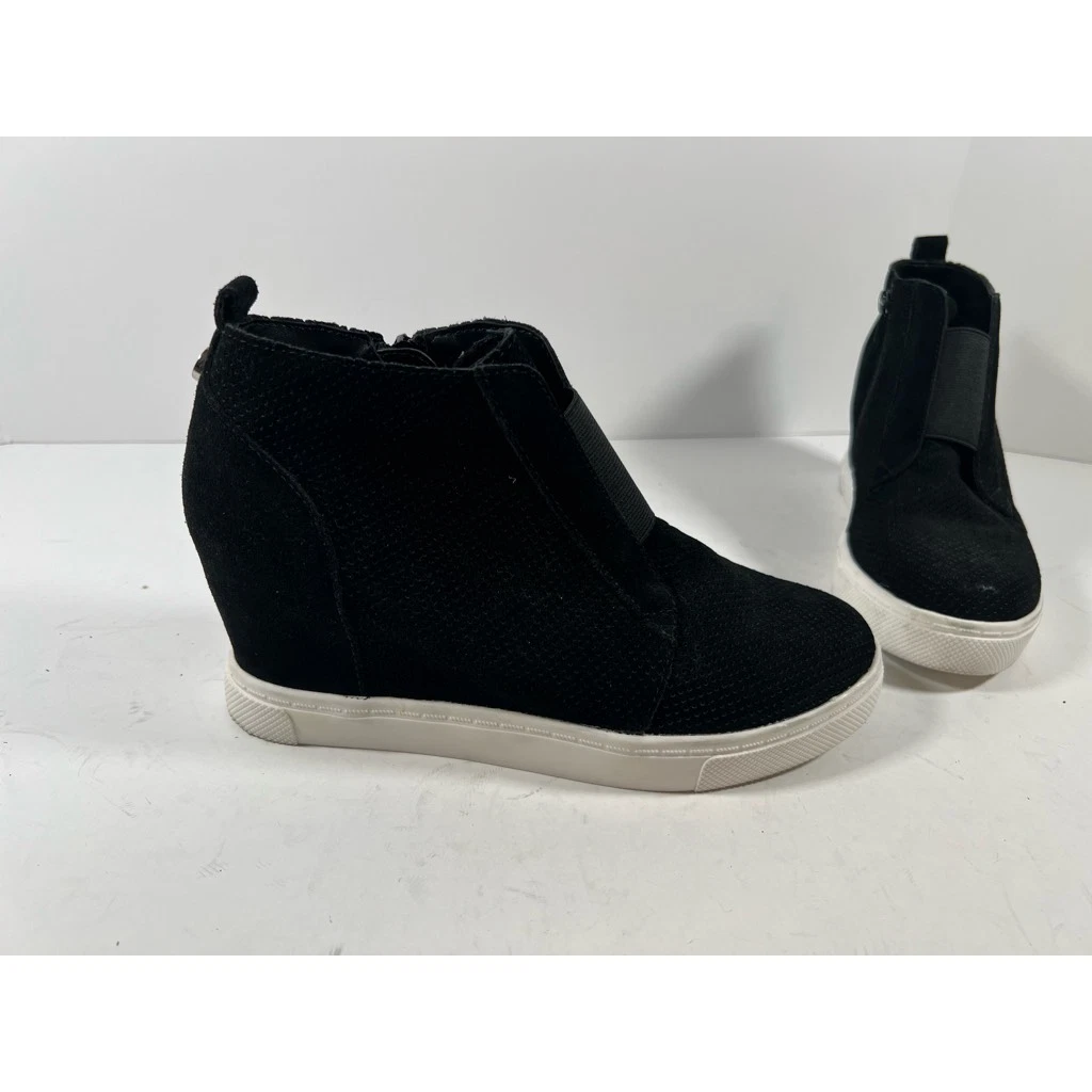 Steve madden high store top wedge sneakers