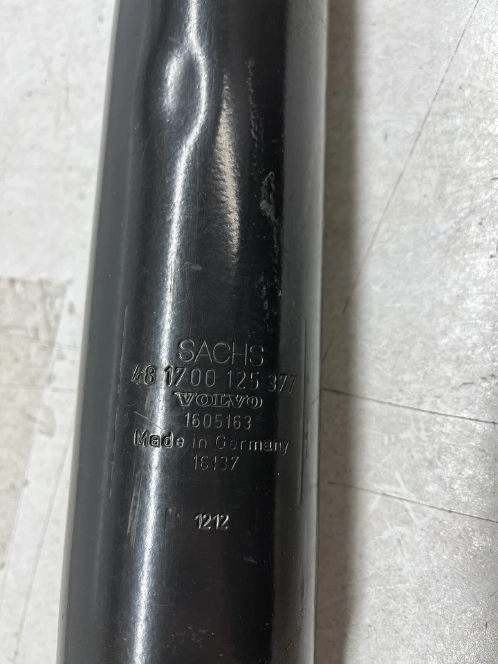 Amortiguador trasero aceite VOLVO F 10 12 16 Fl 7 10/320 10/360 1605163 Foto 3 de 3