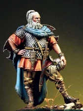 1/24 75mm Resin Model - Viking Chieftain with Helmet and Cloak Unassembled