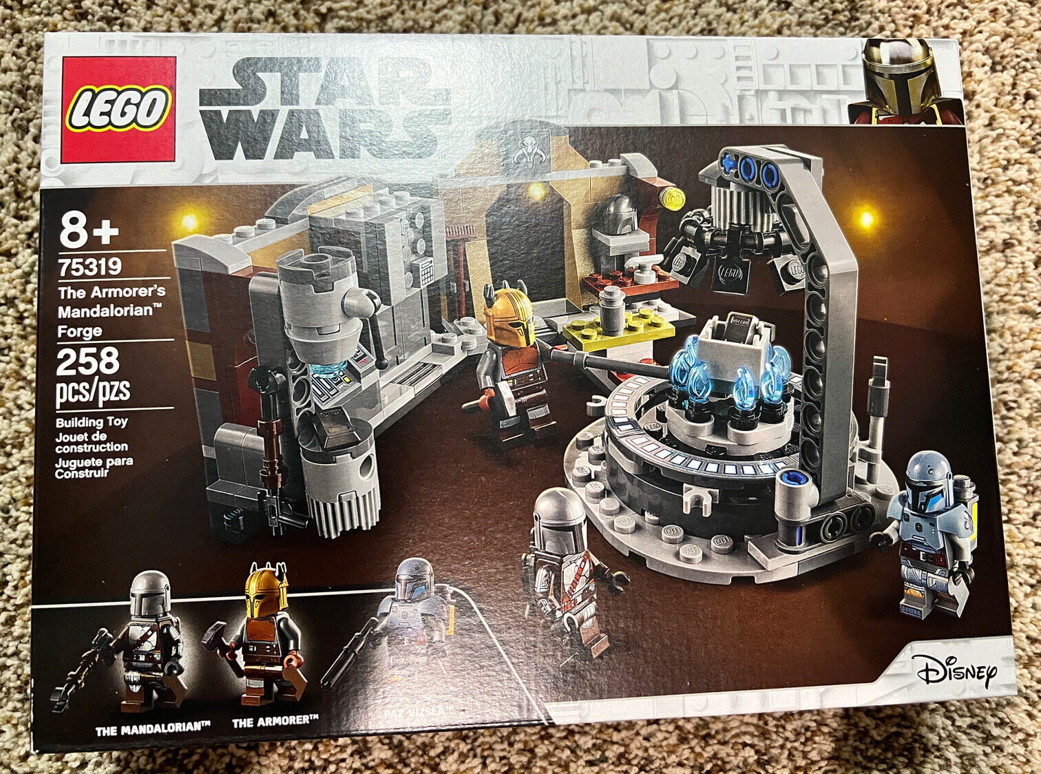 LEGO 75319 Star Wars The Armorer’s Mandalorian Forge NIB Retired