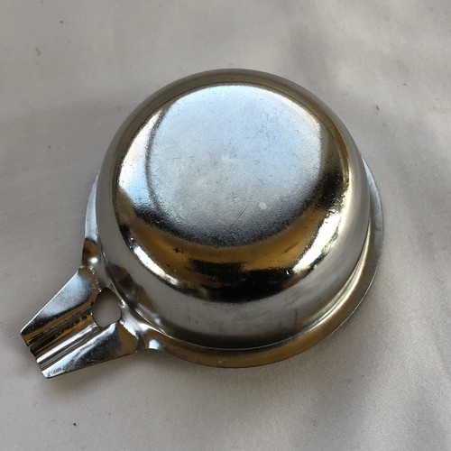 Tazza da caccia uova in acciaio inox con manico - senza marchio - 2-7/8" - Foto 6 di 7