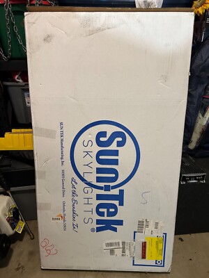 Sun-Tek CMG 2549 Bronze Skylight