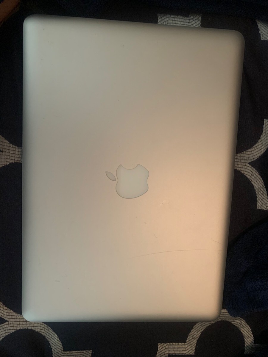 Apple MacBook Pro A1278 13.3 inch Laptop - MD313LL/A (October