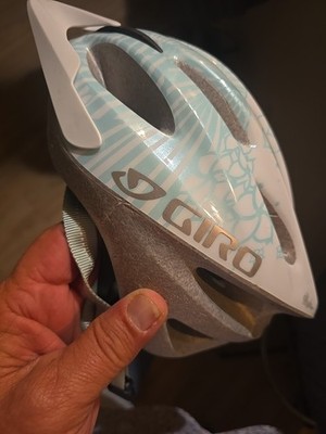 Giro Skyla White & Teal Womens Cycling 50-57 cm 284g Model G151Y Adjustable NICE