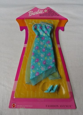 Barbie Fashion Avenue ASST 52827 Abendkleid von Mattel aus dem Jahr 2001