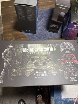Metal Gear Solid Δ Snake Eater Konami Deluxe Limited Edition PC Controller Set