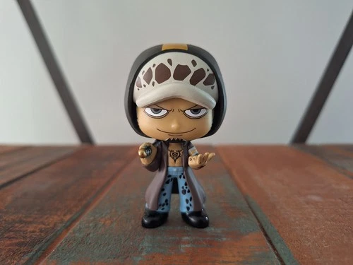 Funko Mystery Minis Trafalgar Law & Doflamingo Law One Piece Figure/Statue 1/24