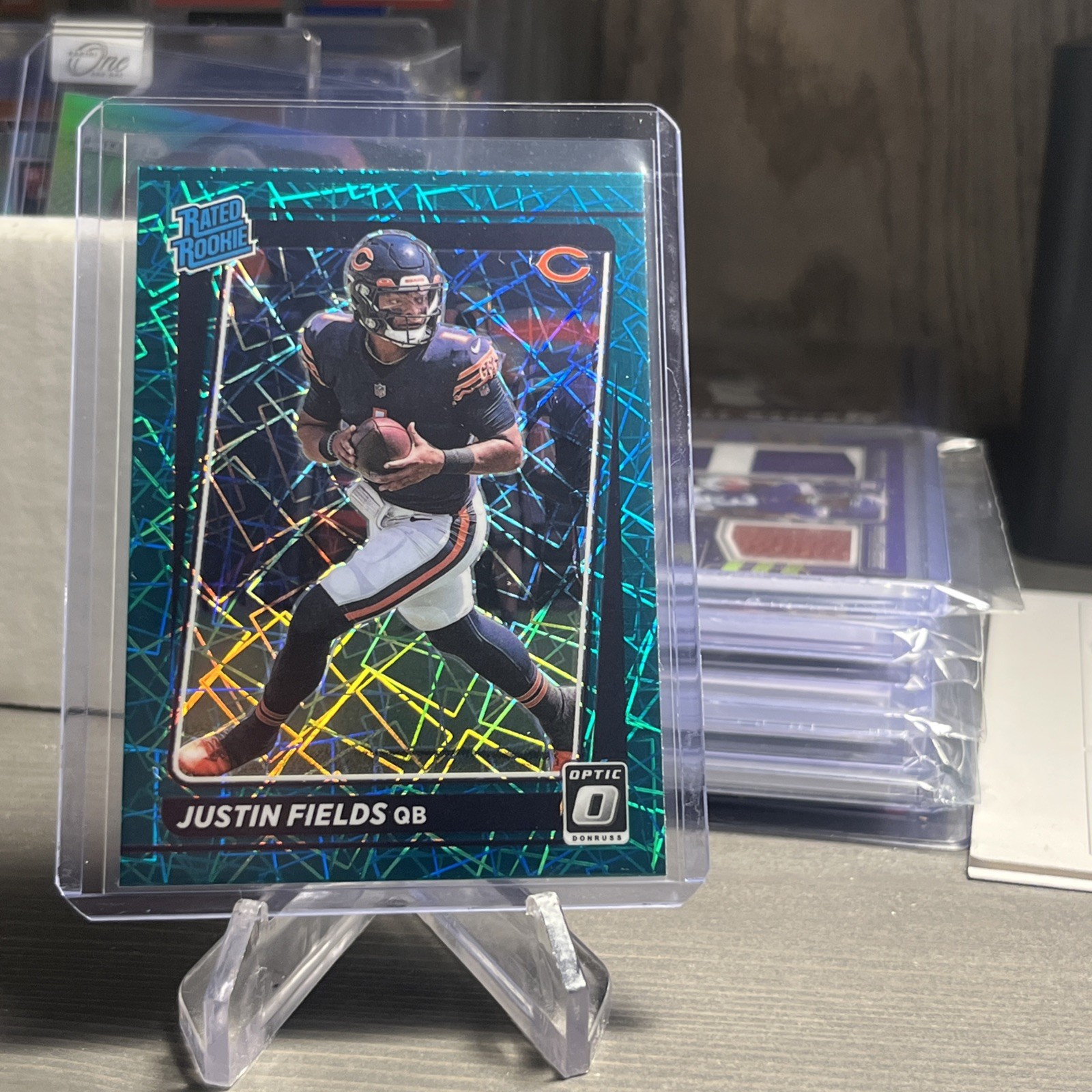 2021 Panini Donruss Optic - Rated Rookie Justin Fields #204 Green Velocity Prizm
