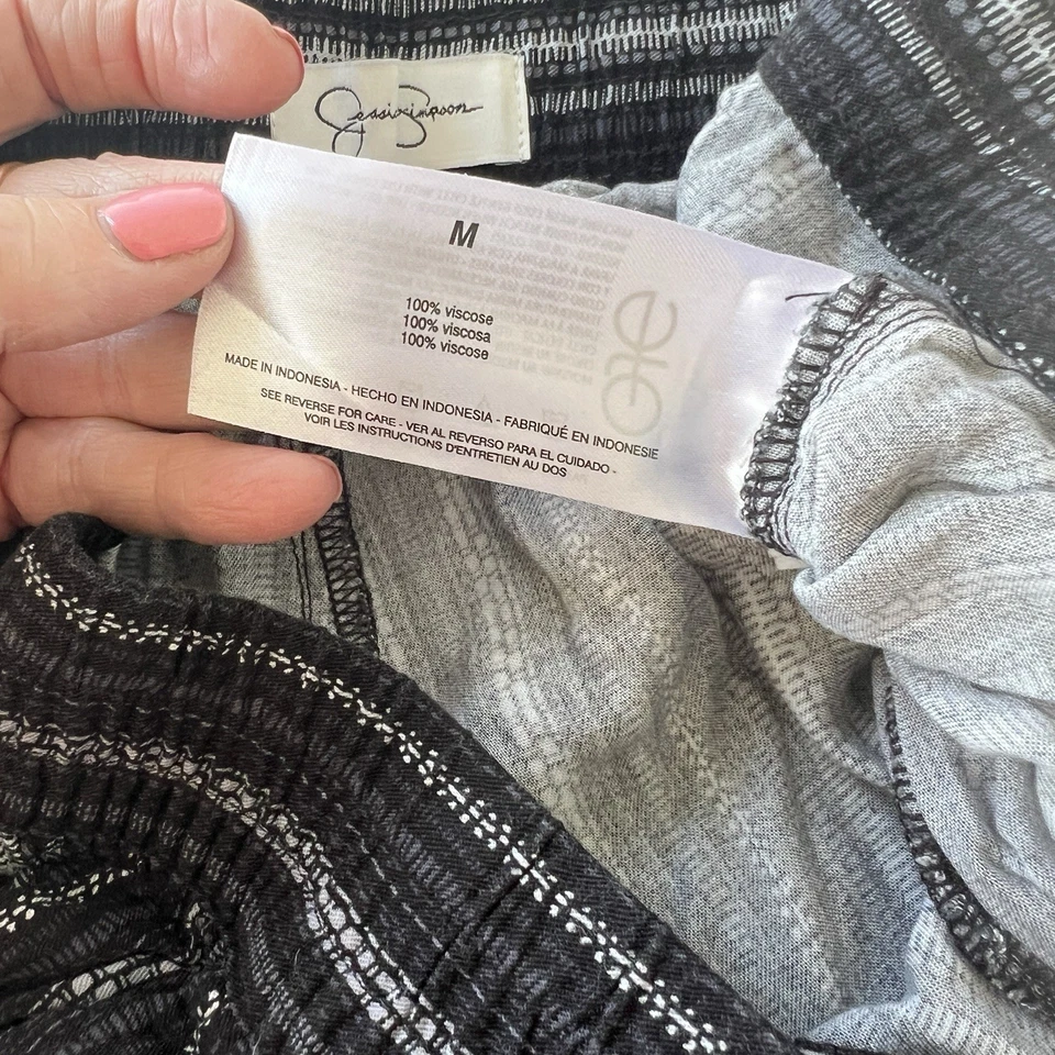 Pantalón al tobillo Jessica Simpson para dama estampado suave tiro alto mediano M negro blanco Foto 4 de 4