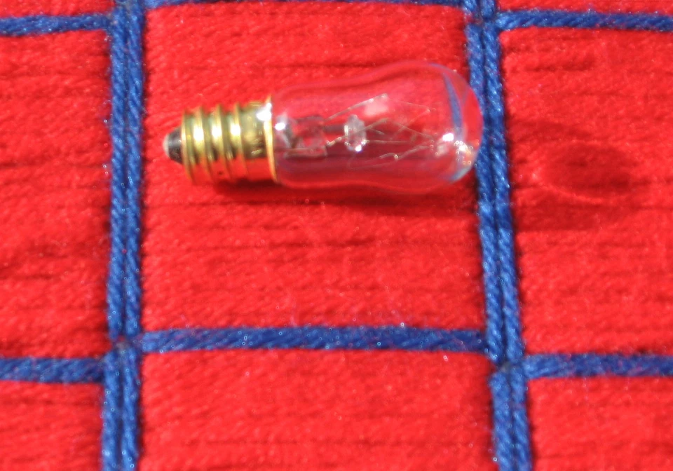 1 new 6w clear 6 watt 120 volt S6 night 6S6 LIGHT BULB 6S6/CL 120v 16960 E12 C7 - Image 2 of 3