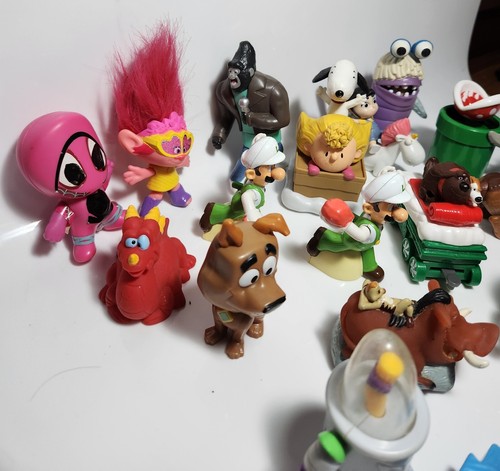 Bulk lot of McDonalds Toys & Items.Vintage & Some New.Good Condition. - Picture 9 of 11
