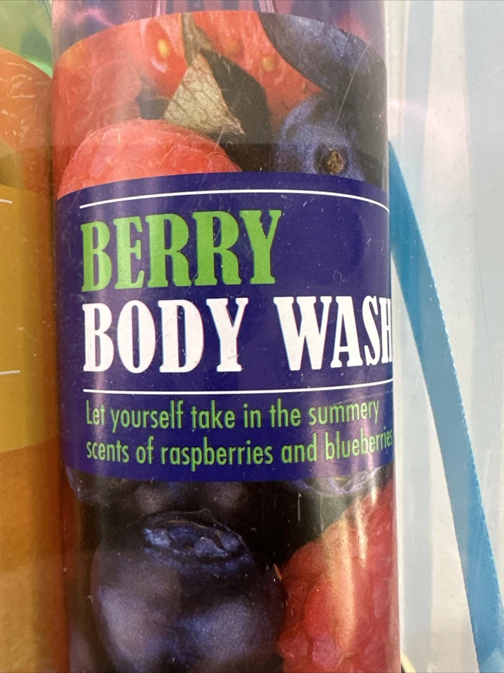 3 X 200ml Fruit  Body Shower Gel Set Berry Citrus Tropical Gel  🛀🛀🚿🚿 - image 4 of 4
