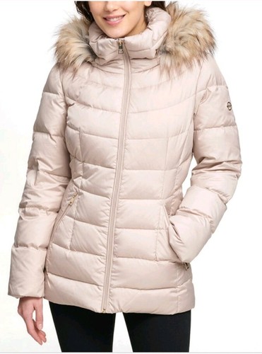 Andrew Marc Women's Short Down Jacket 