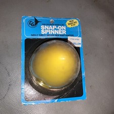 Carl Goldberg Yellow 2 3/4" Spinner, Item 162 New in Packaging, NOS