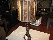 TABLE LAMP WITH BLACK AND GOLD ACCENTS