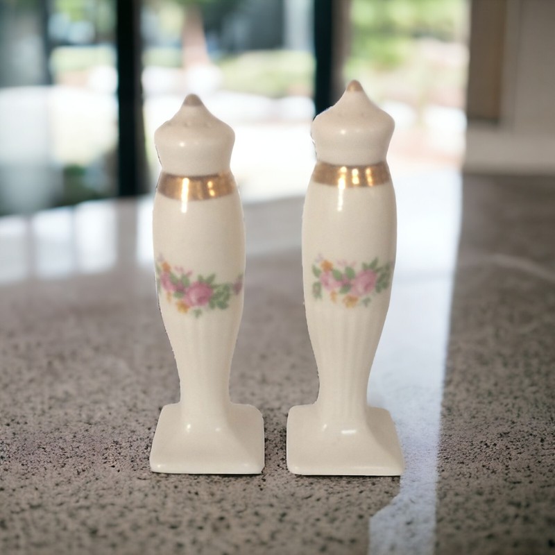 Vintage 5 Inch Gold Trim Pink Rose Bouquet Salt & Pepper Shakers