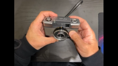 OLYNPUS PEN EES / Half Film camera / working product / from JAPAN