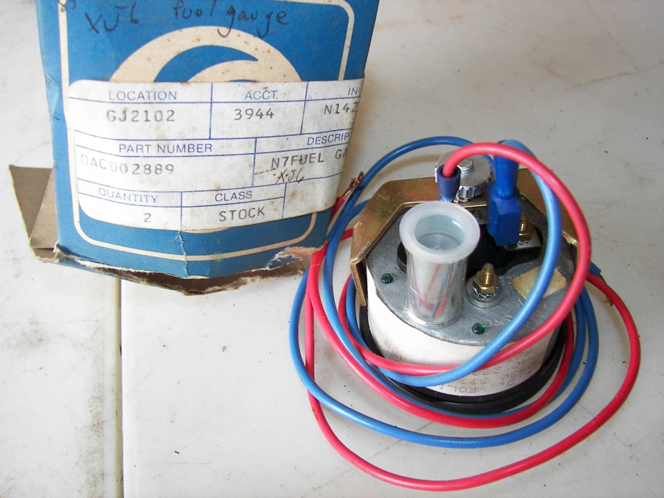 Jaguar XJ6 medidor de combustible DAC2889 Foto 2 de 3