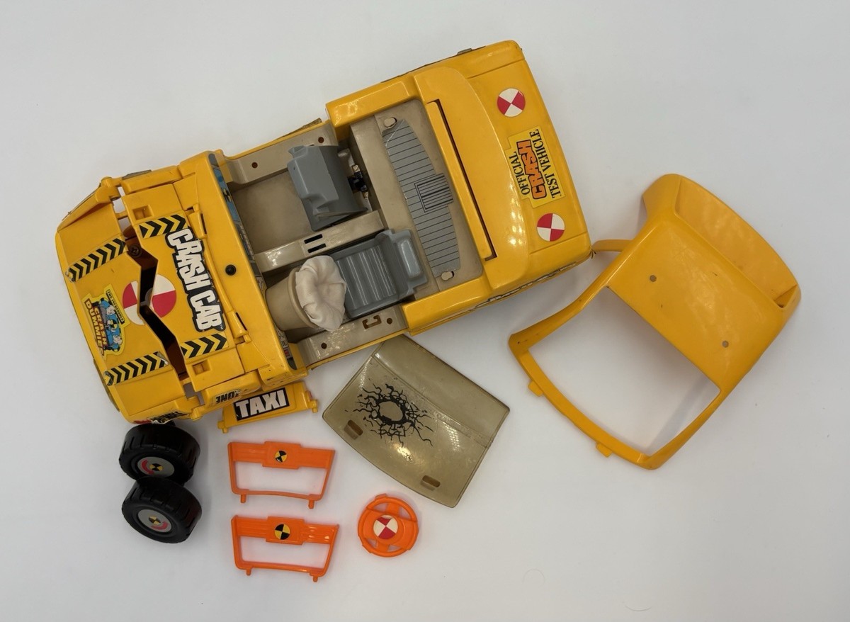 Incredible Crash Dummies by TYCO: CRASH CAB CAR, SKID, SPARE TIRE