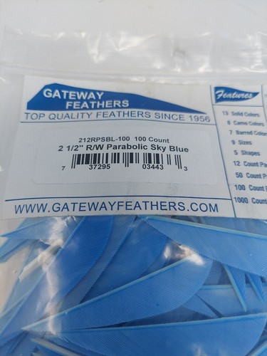 100 Pack Gateway Feathers 2.5" Right Wing: Parabolic Sky Blue 212RPSBL-100 - Picture 2 of 4