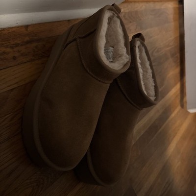 UGG Women's Classic Ultra Mini Platform Boot in Chestnut