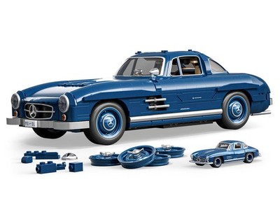 Mattel Brick Shop™ Hot Wheels® Mercedes-Benz 300 SL Set [MTTHWW25