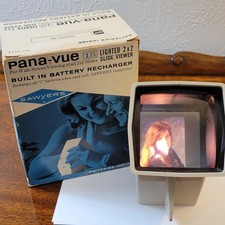 VTG Sawyer's Pana-Vue 1R Lighted 2X 2 Slide Viewer Works Takes "C" Batteries