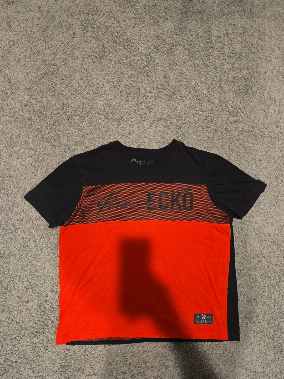 Marc Ecko Cut And Sew Men's Size XL RED And BLACK Mesh T-Shirt