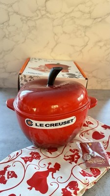 Le Creuset Snow White Apple Cerise Cast Iron Pot Set 2.25 Qt New
