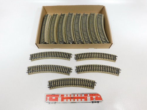Märklin 8977 - 2 Pezzi Di Rampa Curva Per Treni Scala Z | Raggio 145 Mm, 45° - 4